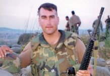 10 të famshmit që ishin pjesë e ushtrisë – njëri nga ta shërbeu edhe në Kosovë (FOTO/VIDEO)