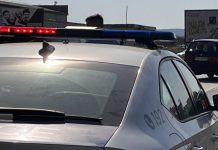 Shoferi tejkalon në vijë të plotë, shkakton aksident – dy të lënduar