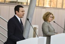 PDK-ja i jep “afat” Kurtit: Shkarkojeni Rozeta Hajdarin deri të premten, ndryshe nisim mocion në Kuvend