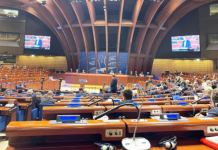 Kosova për herë të parë ulet dhe e ka të drejtën e fjalës në sallën plenare të KE-së