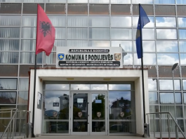 Hapen 8 vende pune në Podujevë