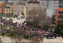 Përfundon protesta kundër Gjykatës Speciale
