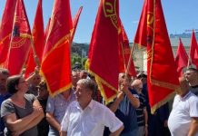 Fëmijët e dëshmorëve të UÇK’së protestojnë kundër deklaratave të Kurtit për Ivanoviqin