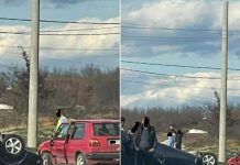 Aksident trafiku në këtë fshat, vetura kthehet përmbys