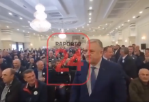 Shikoni se si pritet Agim Veliu në tubimin e LDK-së në Podujevë (VIDEO)