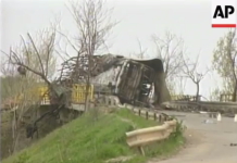 24 vjet më parë: Këto ishin pamjet e para të autobusit që u bombardua në Lluzhan të Podujevës