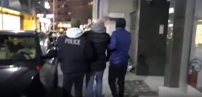 6D39C6CE-DD88-41F9-AA78-8127471CF2A4