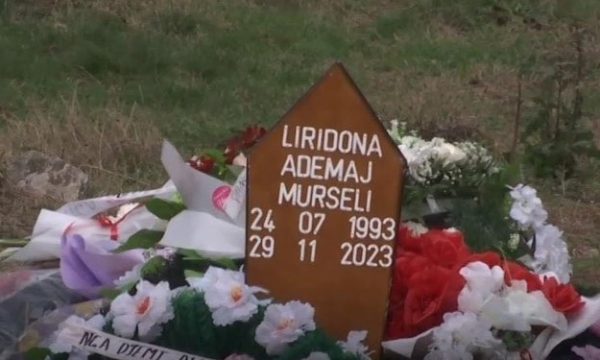 B5D0E7EF-1EEB-4A41-A8B4-972355EC8162