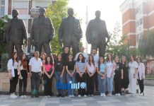 Gjeneratë e artë në Podujevë – 20 të pranuar në Fakultet të Mjeksisë, 17 nga ta vajza