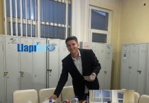 Humanisti Burim Zejnullahu shtron iftar për policët e Podujevës