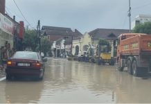 Shiu në Podujevë – Kjo është gjendja aktuale në rrugën “Xhemajl Mustafa” (Video)