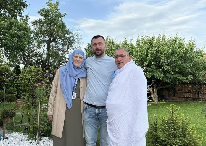 DC226026-A4FF-41C5-A7A4-4F22E94841F8