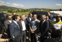 “Sot në mëngjes ishim në inspektim të rrugës Podujevë – Prishtinë, na treguan kur do të përfundojë”