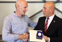 Podujevë; Haradinaj në shtëpinë e heroit Agron Rrahmani, pas vdekjes së bacës Muharrem