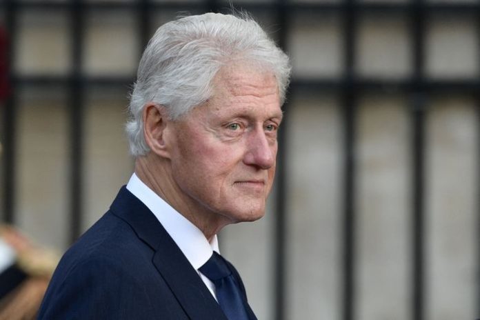 Jete-aspak-te-lehte-–-Bill-Clinton-sot-feston-77-vjetorin-insajderi.org_