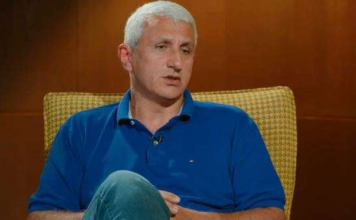 “Nuk mundi t’i mbrojë civilët”: Uk Lushi i kundërpërgjigjet Shkëlzen Gashit për fjalët ndaj UÇK-së