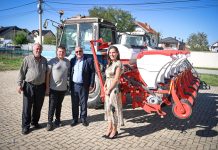 Ndahen mjete bujqësore për fermerët në Podujevë