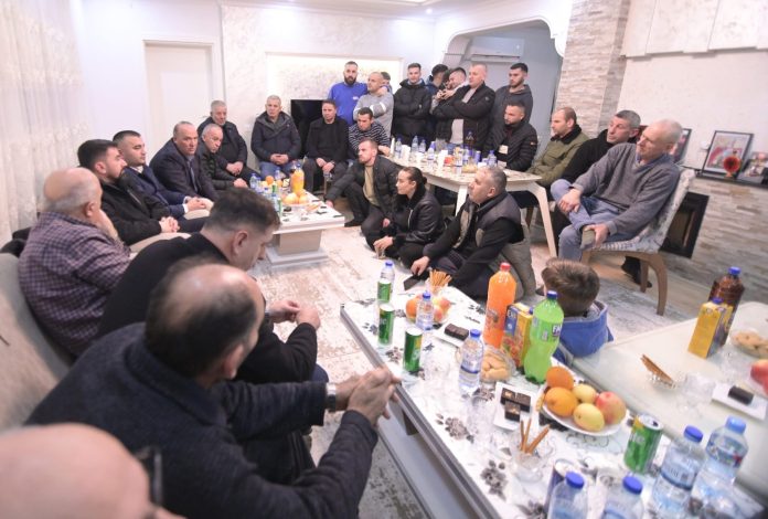 118F294D-5977-48A1-A6CE-9599558792CD