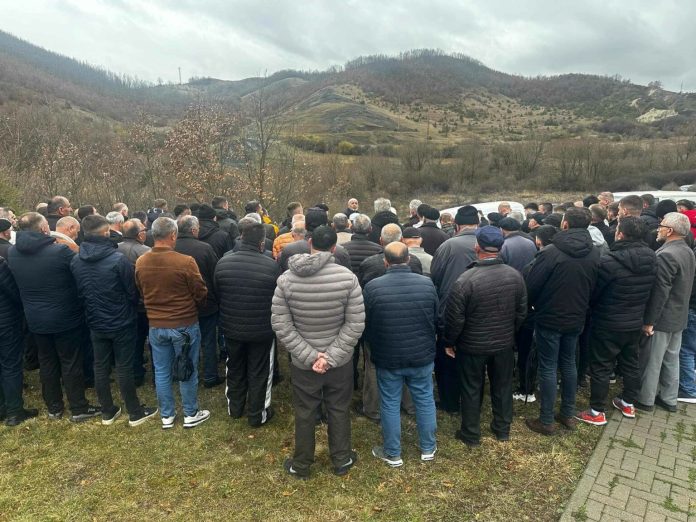 I jepet lamtumira e fundit 19-vjeçarit që u vra mbrëmë