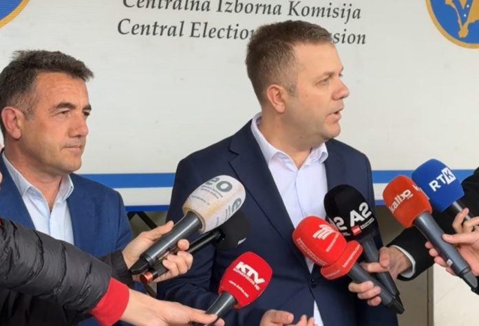 “Persona të njëjtë, kimik të njëjtë…”- VV’ja kundërshton rezultatin përfundimtar, akuzon LDK’në për votat me postë
