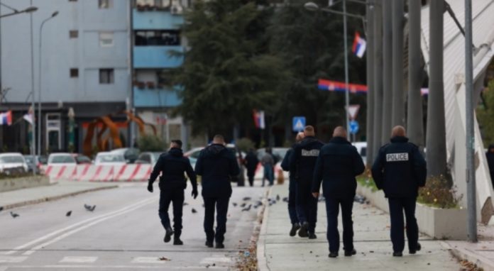 Një person i quajtur Driton i kap prapanicën një serbes në Mitrovicë, ajo e raporton në Polici