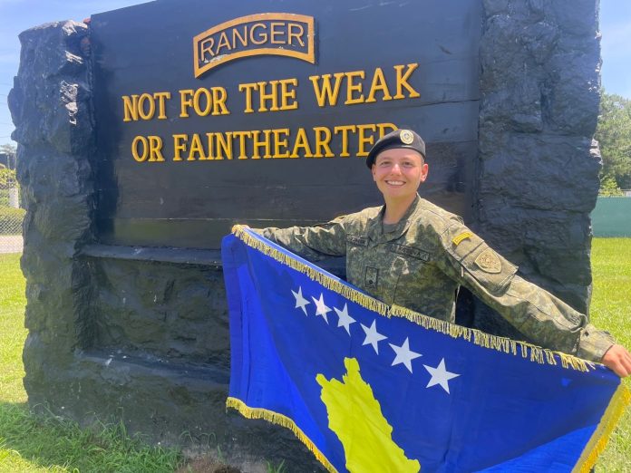 Nëntogerja Vesa Ibrahimi, gruaja e parë ndërkombëtare që diplomohet në “Ranger School” të SHBA-së