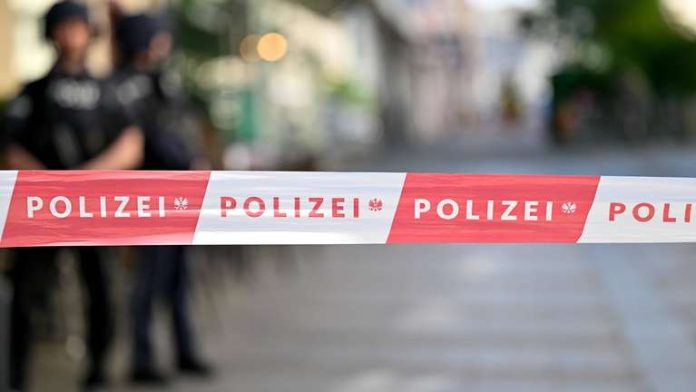 Të shtëna armësh në një shkollë në Graz të Austrisë, raportohet për të vdekur