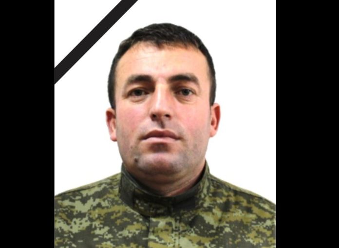 Pas një sëmundje të rëndë vdes ushtari i FSK-së
