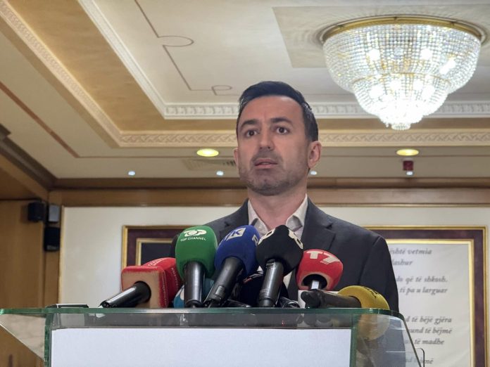 Basha del me arsyetim për artikullin e publikuar ku përmendet UÇK-ja