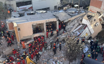 Shembet ndërtesa 7-katëshe në Stamboll, pesë persona nën rrënoja