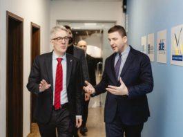 Krasniqi pret në takim ambasadorin e ri gjerman: Berlini gjithmonë ka pasë rol të rëndësishëm për shtetin tonë