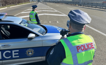 Mbi 2300 gjoba për 24-orë, Policia njofton për mbi 50 aksidente trafiku- Arrestohen 31 persona