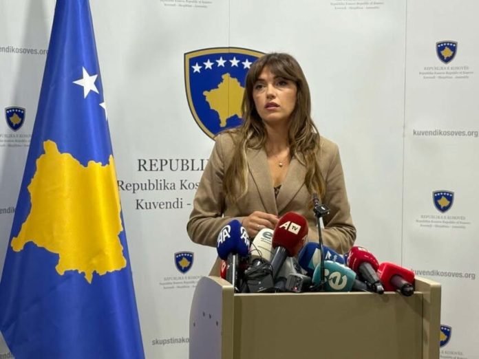 BACCD1C2-2BDB-4E97-A453-A433A179A0C9