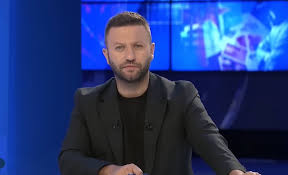 D5C80528-A5A7-418C-8B27-033D5FC8CF6A