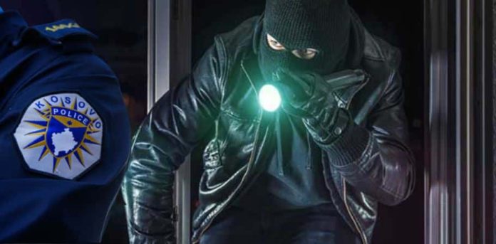 D70ACC67-7CDC-4FB9-9CF9-3C01323A0186