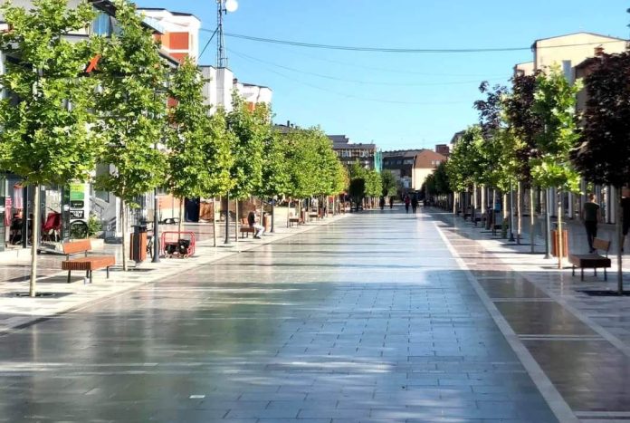 010AFA55-736E-4DE0-A9A0-A4044FFE8995