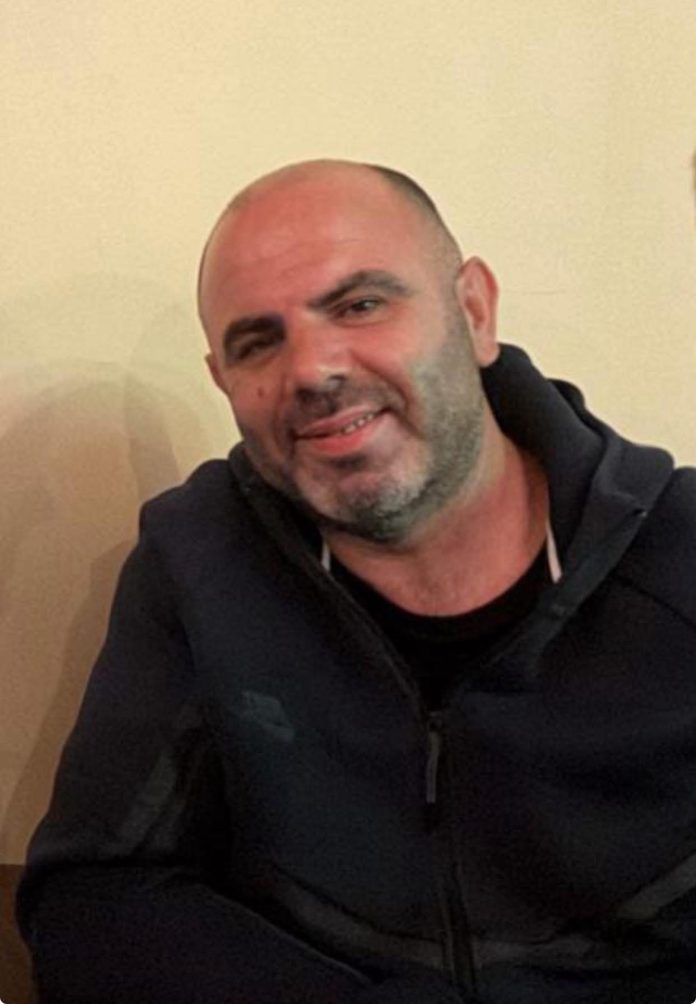 51542242-FF39-478F-9980-89E826781A7A