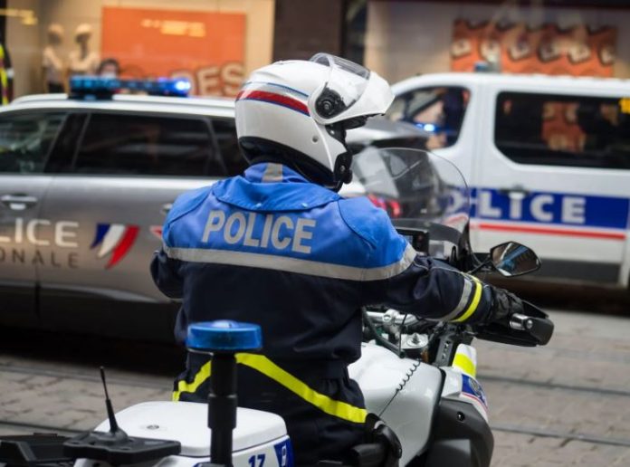 86842D3F-22F2-482E-A21A-6576AE5421AC