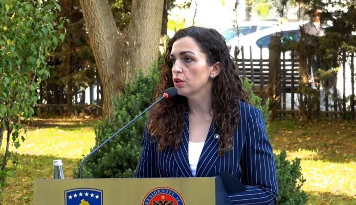 8F071EE6-41DE-4B9B-8BB0-2F6F7DFBEF62