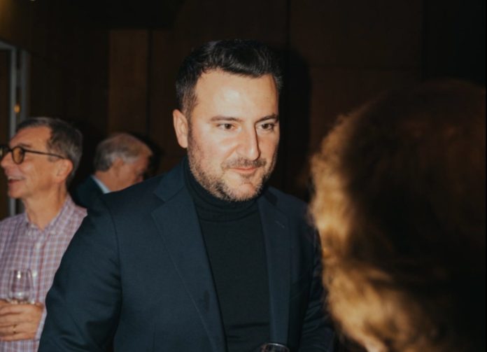 Përparim Avdili, politikani shqiptar që synon drejtimin e Cyrihut