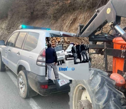 Katër policë sulmohen në këtë fshat të Podujevës (Video)
