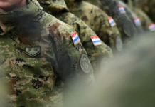 E zbuluan se importoheshin nga Serbia, Kroacia anulon blerjen e dyshekëve për ushtrinë