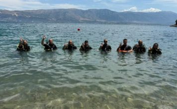Pjesëtarë të FSK-së përfundojnë me sukses trajnimin e zhytjes në Republikën e Shqipërisë
