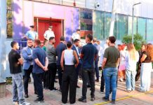 PDK sërish para Qeverisë, mesazh Kurtit: Mos e mbaj peng shtetin për kalkulimet e tua individuale dhe partiake