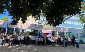 PDK-ja vazhdon aksionin para Qeverisë, i bashkohen edhe përfaqësues nga Prishtina