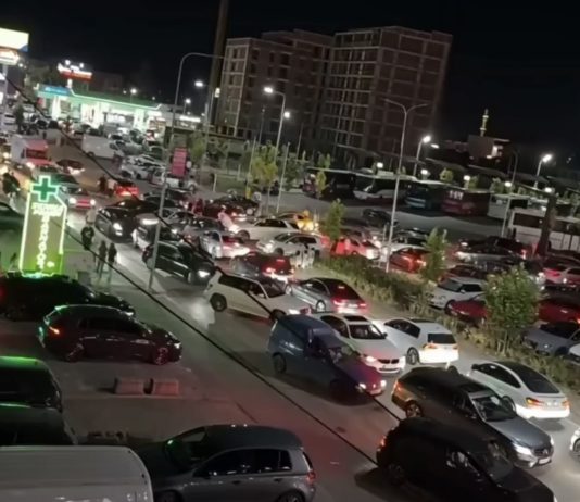 Rrahje në Podujevë, një person në gjendje të rëndë