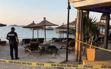 Vrasja e 20-vjeçarit nga Franca në Ksamil, u gjet i vdekur në shezlongët e plazhit