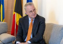 Schuebel: Vazhdojmë të qëndrojmë përkrah Kosovës