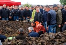 U jepet lamtumira e fundit Egzon e Nafije Bogujevcit në Pozheran të Vitisë
