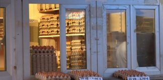 30 vezë deri në 4 euro, qytetarët kërkojnë uljen e çmimeve për produktet bazë